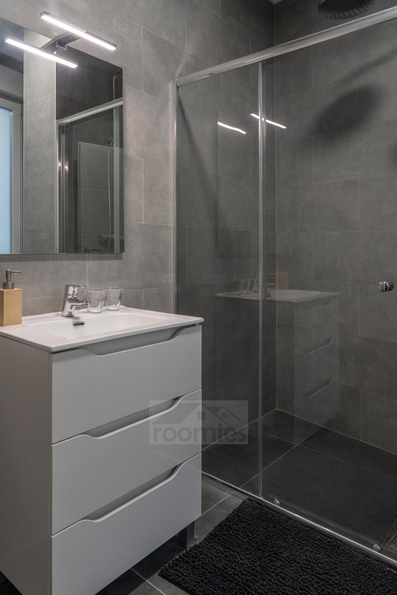 Roomies Centre Gare Gasthof *